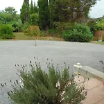 Vila Birdsing Dassiá